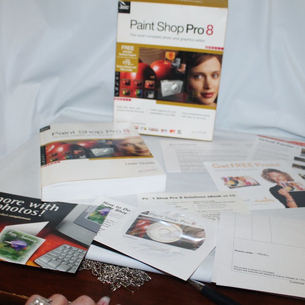 New Paint Shop Pro 8 In Box Compatible w Windows 10